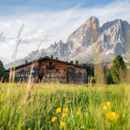 Uetia De Boerz Hotel San Martino in Badia Kültér fotó