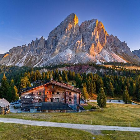 Uetia De Boerz Hotel San Martino in Badia Kültér fotó
