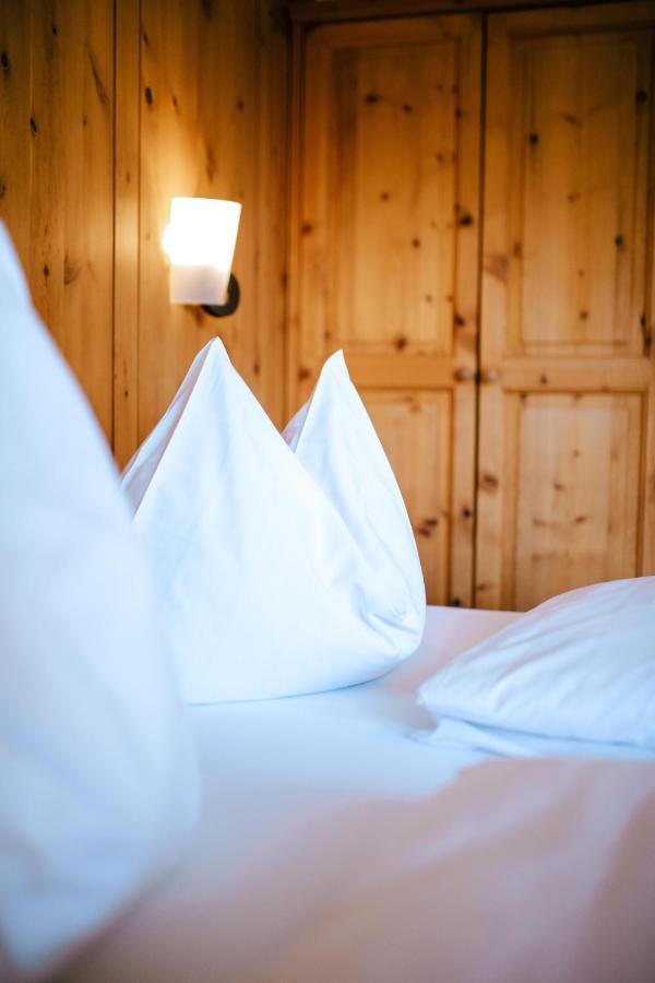 Uetia De Boerz Hotel San Martino in Badia Kültér fotó
