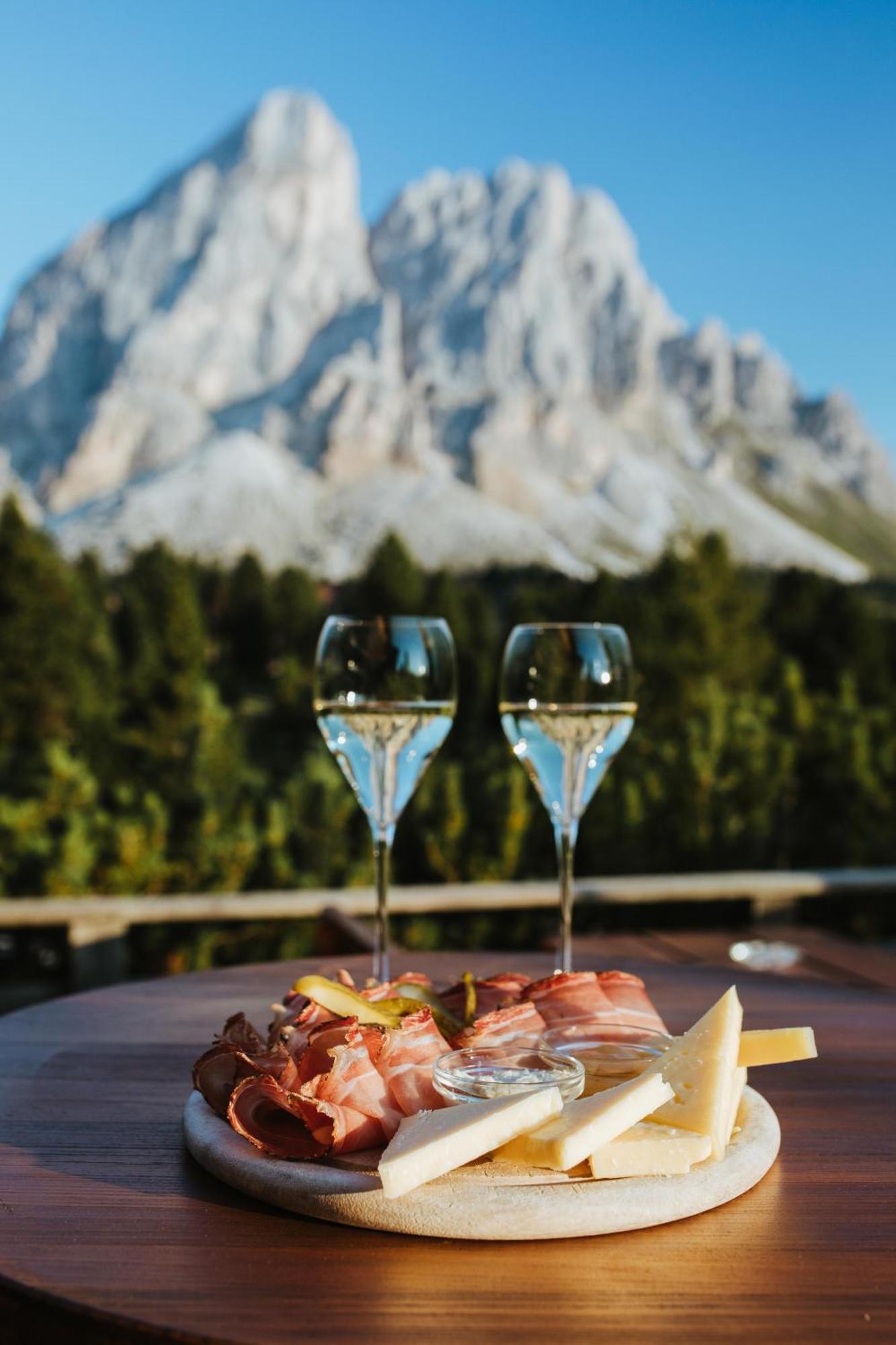 Uetia De Boerz Hotel San Martino in Badia Kültér fotó